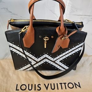 🖤SALE🖤Stunning Louis Vuitton RARE Reverse Monogram Brogue City Steamer  MM